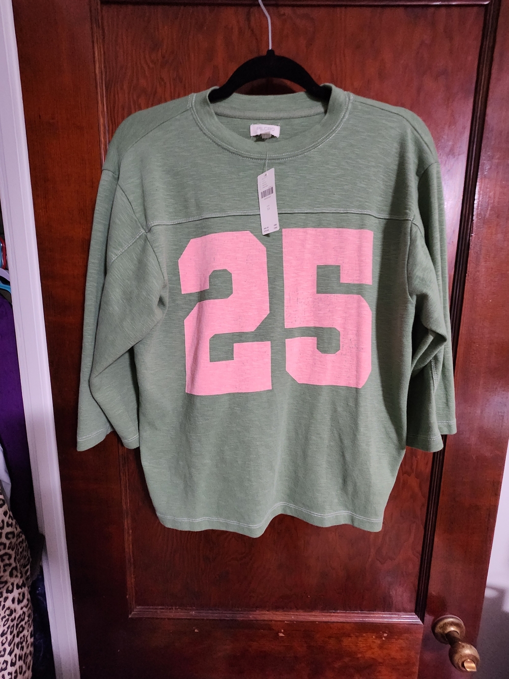 NWT Anthropologie Pilcro 3/4 Sleeve Varsity Tee XS Green Pink 25 - Picture 2 of 5